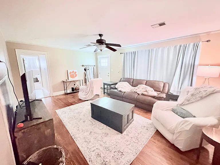 266 Riggs Dr — Photo 5