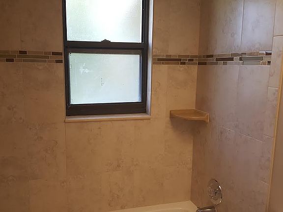 2nd image of 1306 NE Van Loon Ln