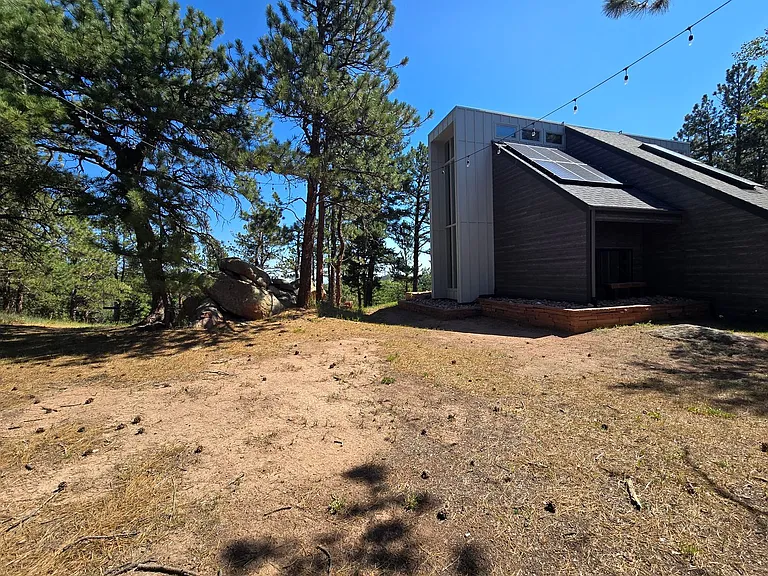 2792 Lee Hill Dr — Photo 42