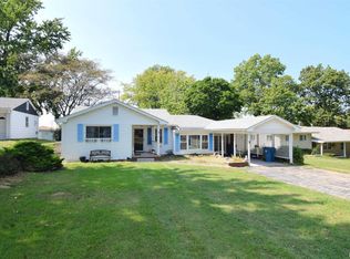 7 Westwood Dr, Mount Vernon, IL 62864