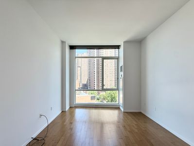 200 Chambers St APT 7L, New York, NY, 10007