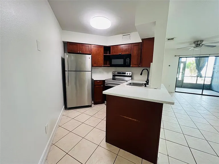 3941 Atrium Dr #L3 — Photo 5