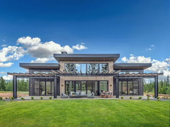 5670 W Double Eagle Ct, Coeur D Alene, ID 83814