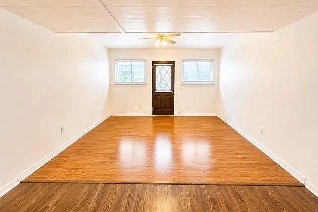 4 bed, 1215 sqft, $1,800 — Photo 4
