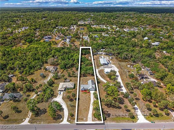 2nd image of 1281 9th St SW