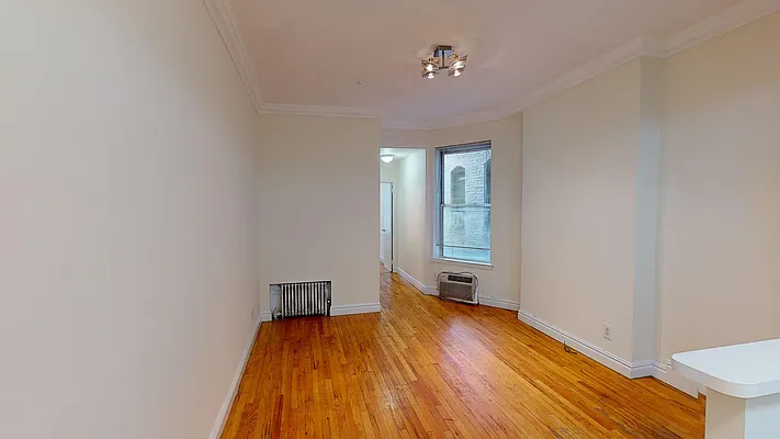 Rented by AZ REALTY NYC LLC | media 2