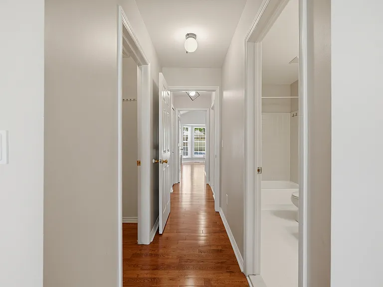 4421 Honeysuckle Dr — Photo 20