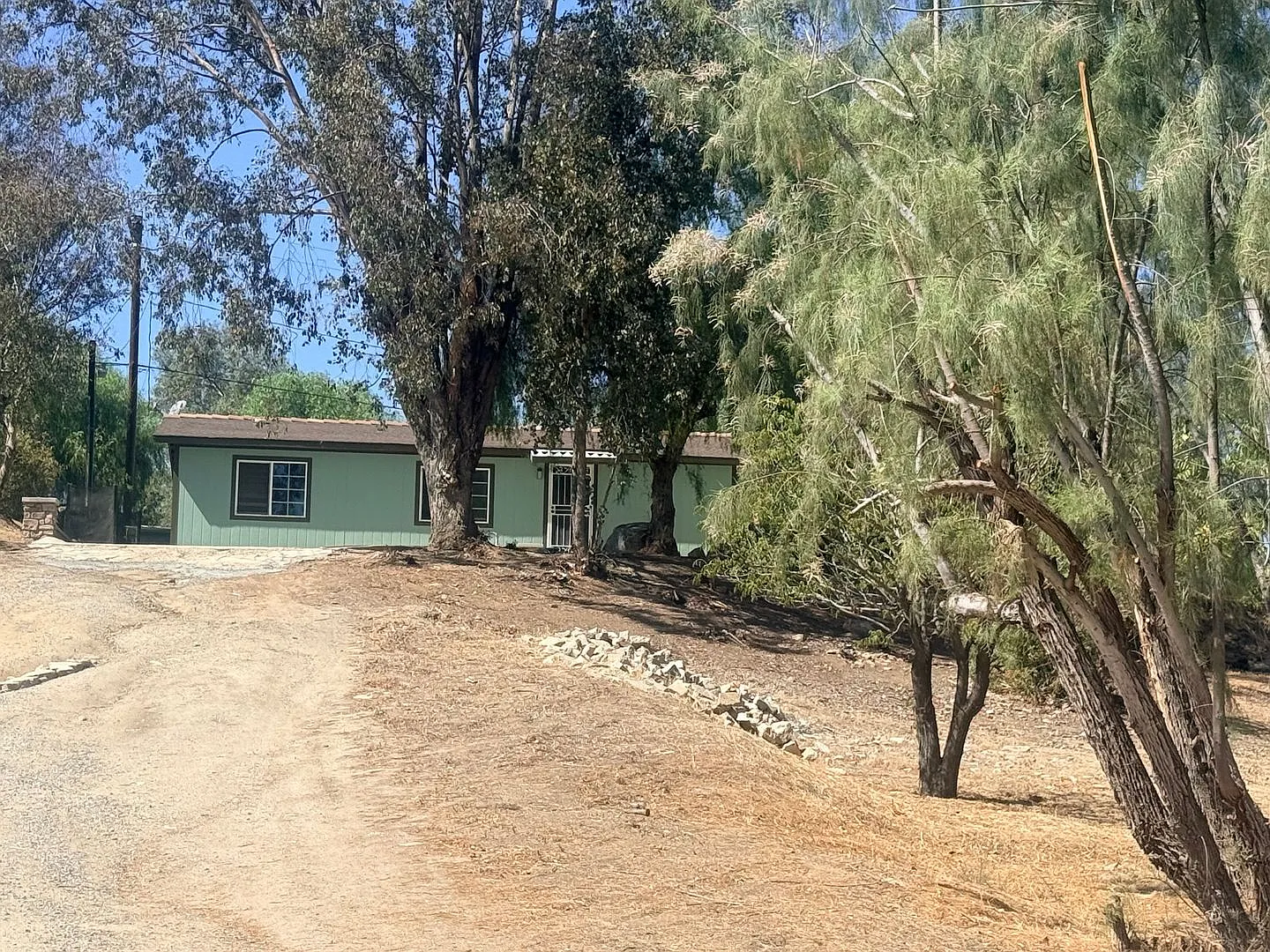Charming 3 Bedroom Mobile Home in a Peaceful rural setting. — Photo 2