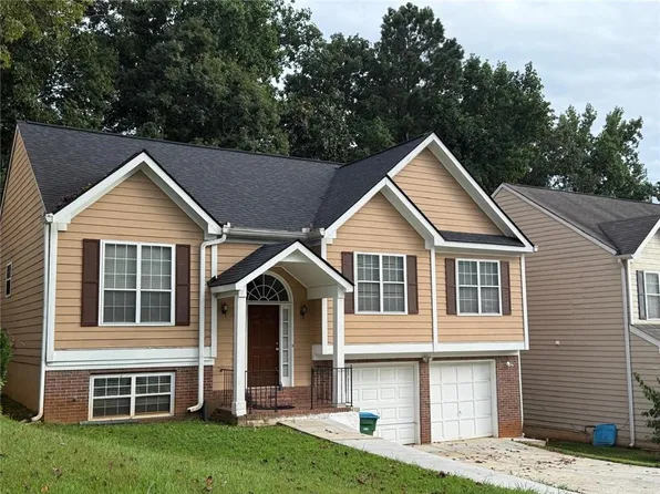 6922 Magnolia Park Dr, Norcross, GA 30093