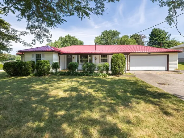 1580 Kuntz Rd, Erie, PA 16509