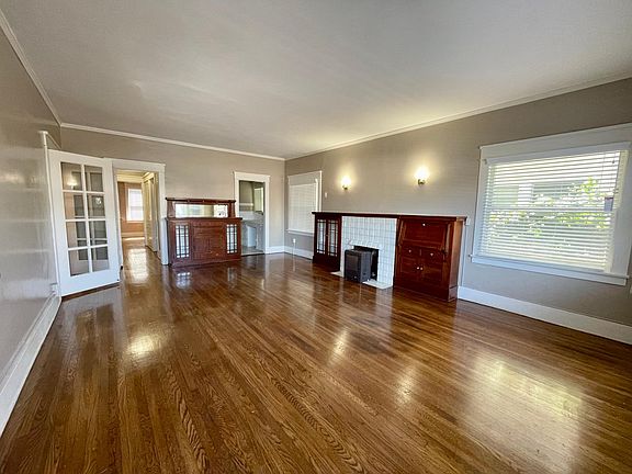 2nd image of 2404 East Broadway