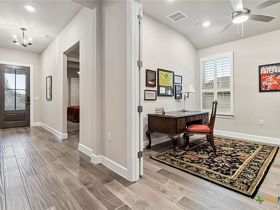 3rd image of 211 Trotting Bear Ln