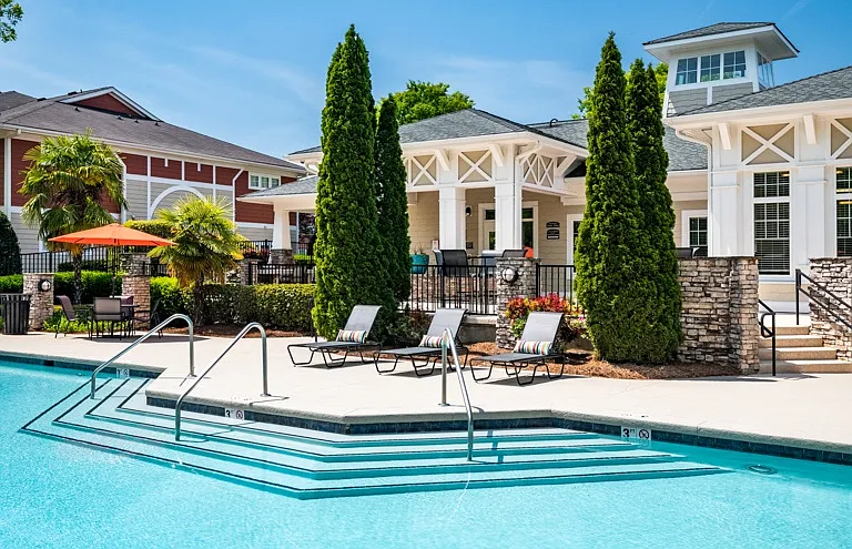The Verandas at Lake Norman Apartments — Photo 15