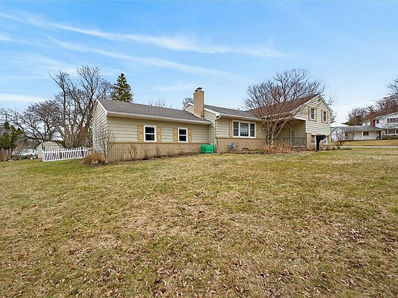 4th image of 110 Dunrovin Ln