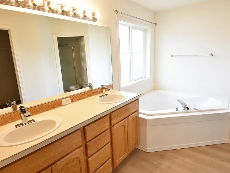 4009 NE 165th Ave — Photo 9