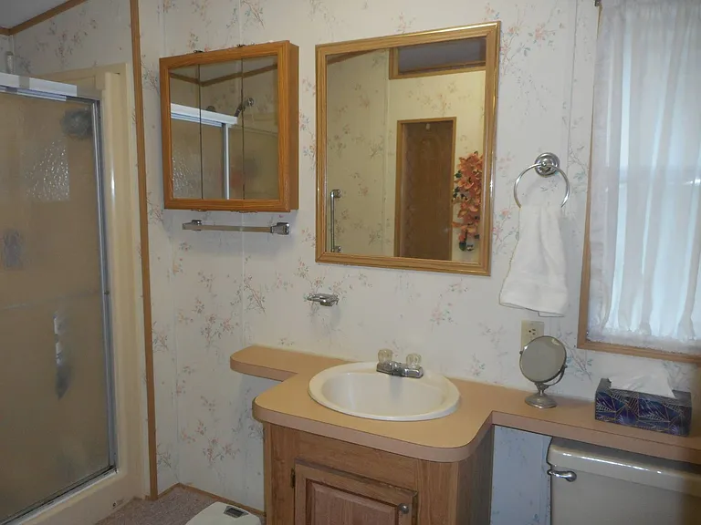 434 Tulip Dr — Photo 13