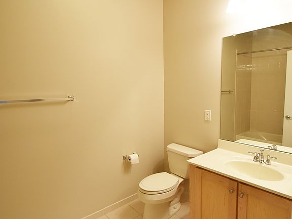 3rd image of 2312 Ramapo Ct