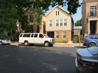 1865 N Howe St FLOOR 2, Chicago, IL 60614