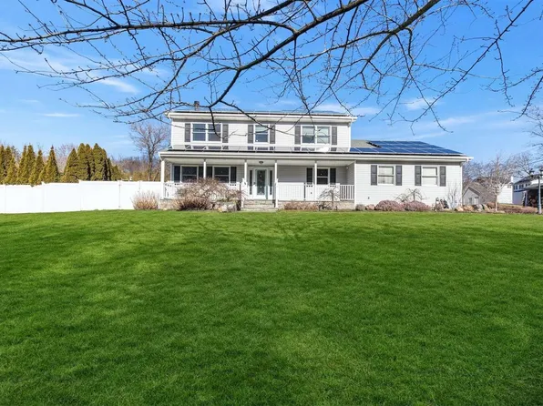 1 Meadow Lane, Rocky Point, NY 11778