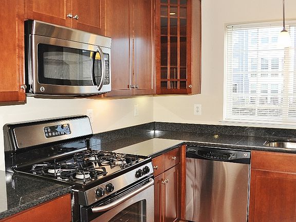 5th image of 4177 S 4 Mile Run Dr Unit 301