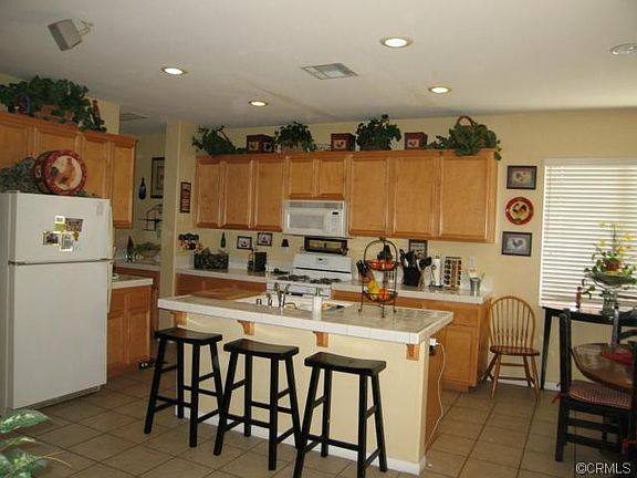 2nd image of 5566 Tremaine Way