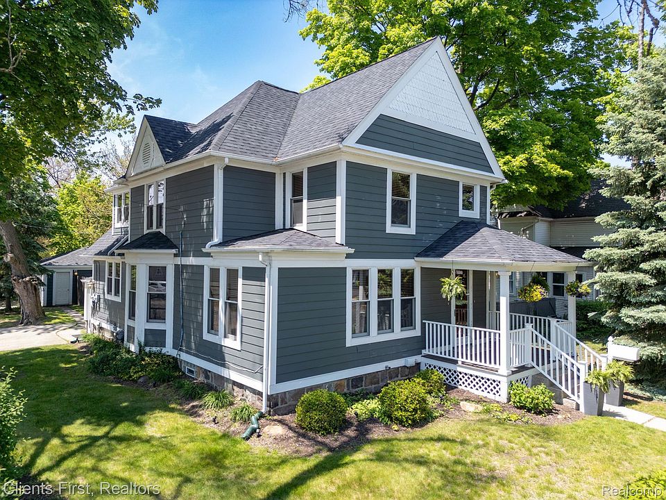 1st image of 353 Starkweather St