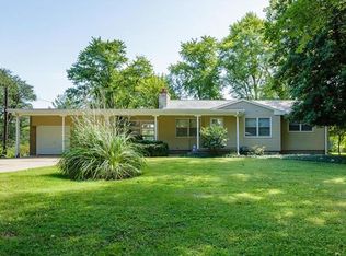 11258 Jerries Ln, Saint Louis, MO 63136