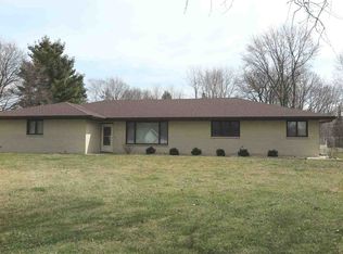 1412 Sugar Creek Dr, Joliet, IL 60433