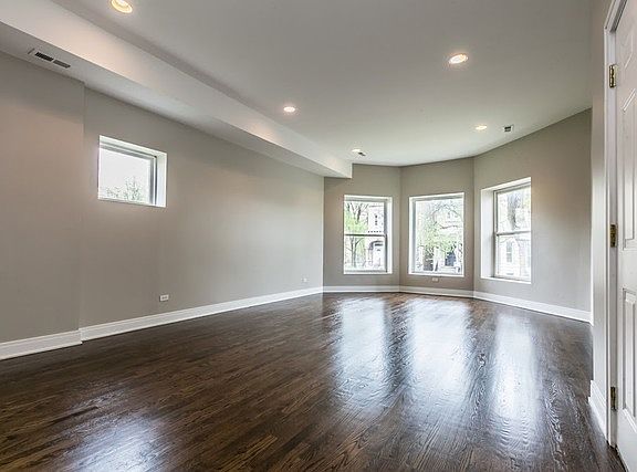 3rd image of 4420 S Vincennes Ave APT 1N