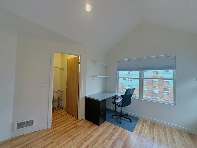 3817 S Angeline St — Photo 27