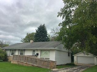 6158 N Alberta Ln, Glendale, WI 53217