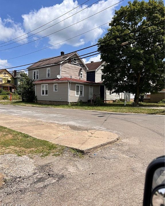 1st image of 1336 Wellesley Ave