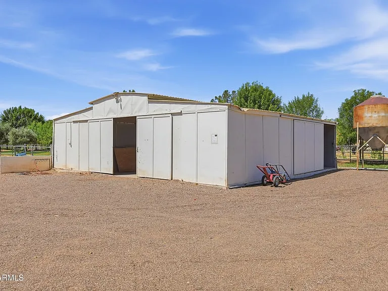 2672 E Mesquite St — Photo 72