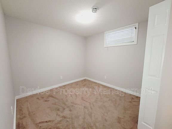 4th image of 9412 134th Ave NW #2