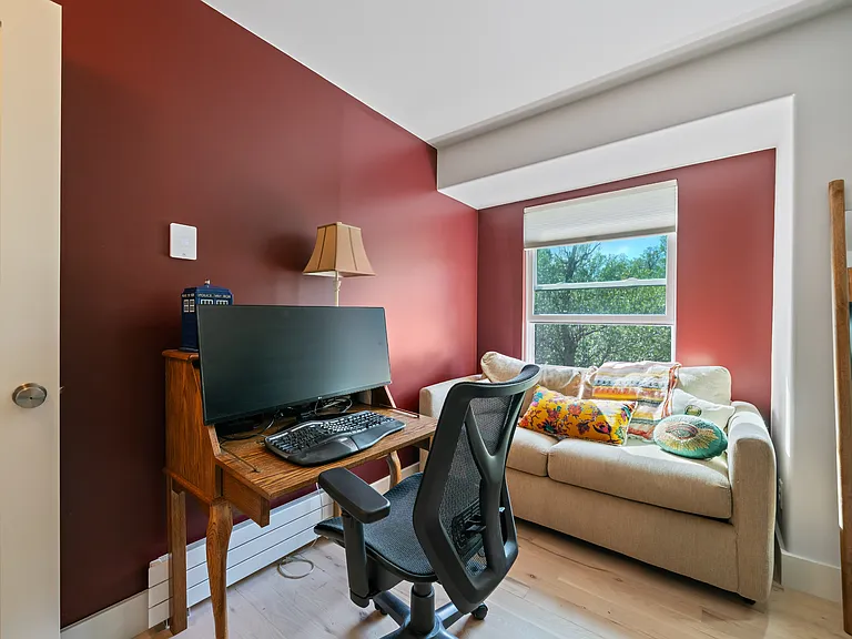 12 W Hayes St #5H — Photo 32
