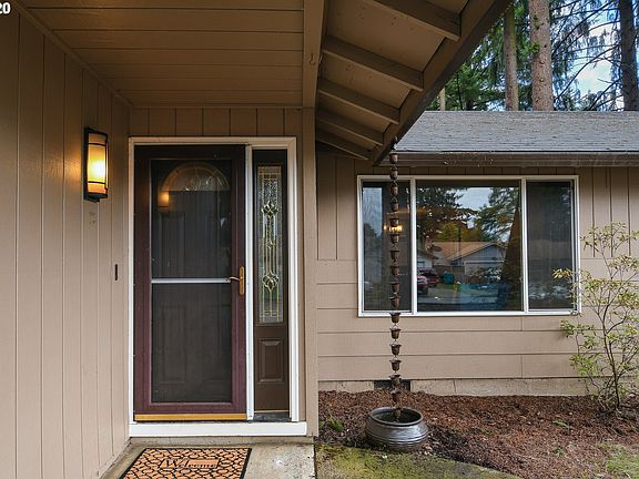3rd image of 15306 NE 40th Pl