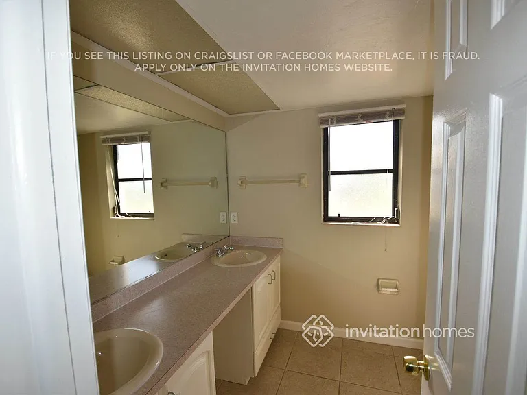 214 SE 5th Pl — Photo 10