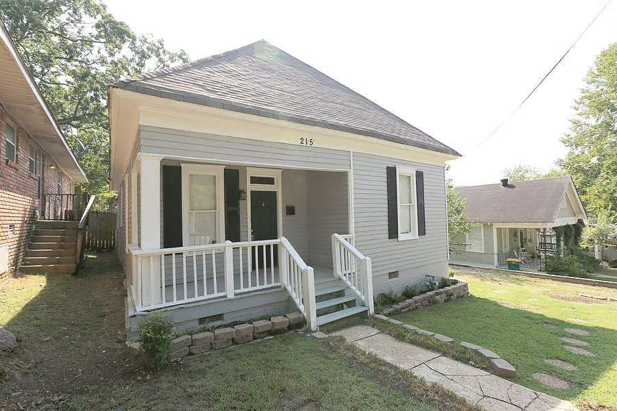 2 bed, 1300 sqft, $1,195 — Photo 4