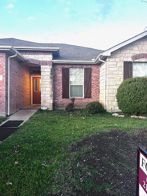 1st image of 521 Zachum Dr