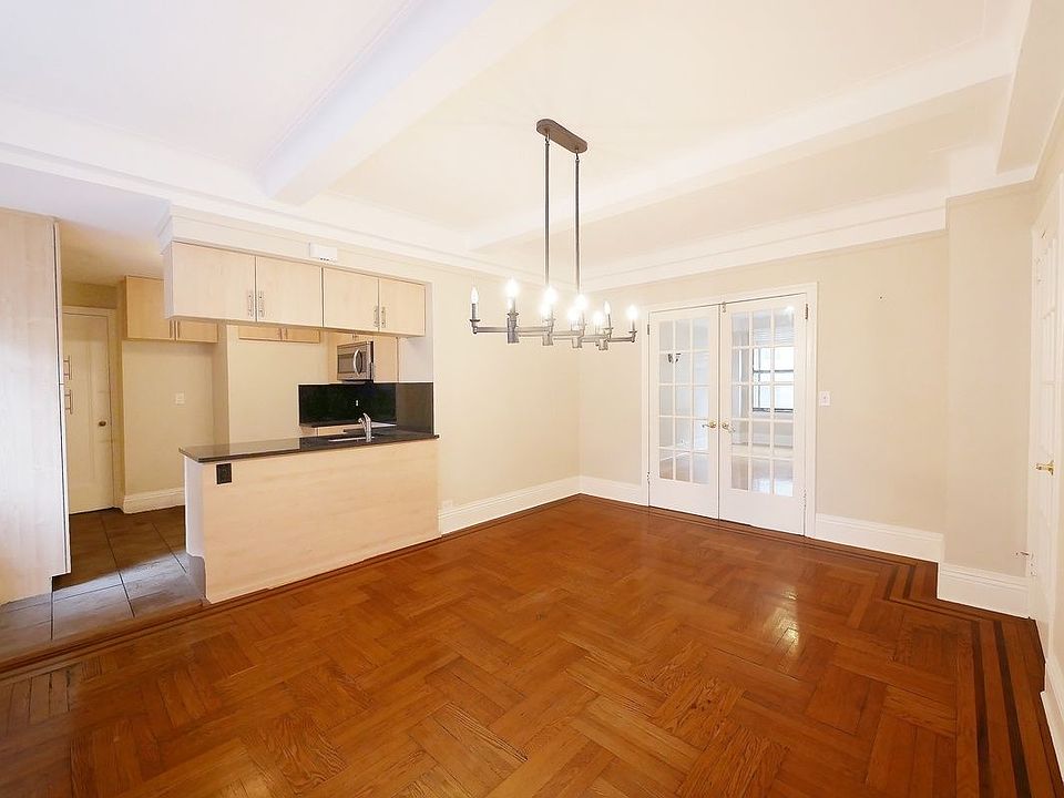 1st image of 235 W 76th St #11C1