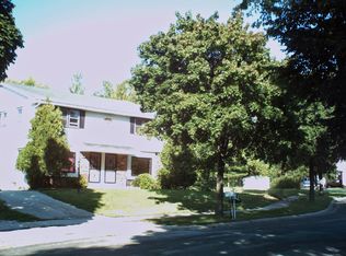 8618 W Magnolia St, Milwaukee, WI 53224