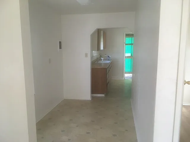 2 bed, $1,150 — Photo 4