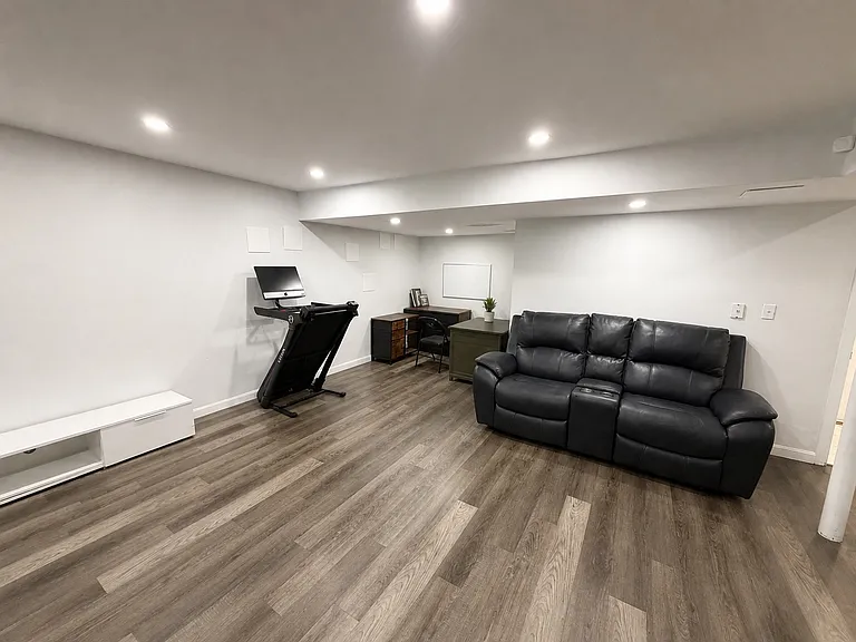 124 Westview Dr — Photo 34