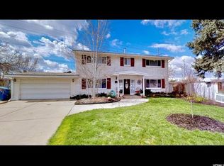 9384 S Sneddon Dr, Sandy, UT 84070