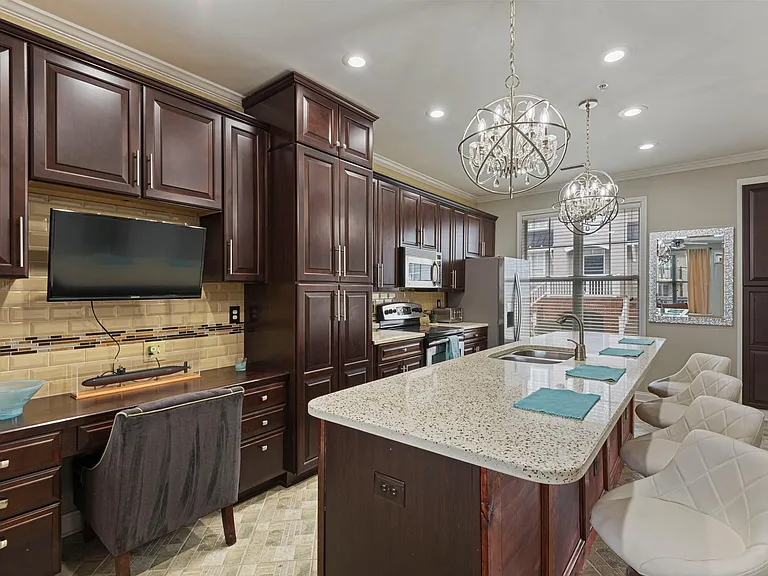 855 Clarkson Mill Ct — Photo 8