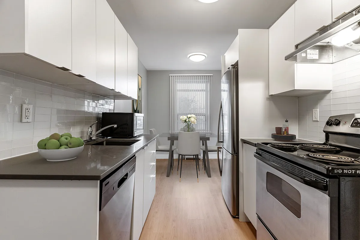 Building Photo - 107 Roselawn Ave #101