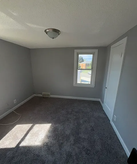 72 Janet St #1 — Photo 7