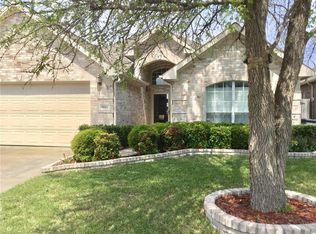 6940 Stockton Dr, Fort Worth, TX 76132