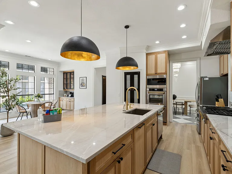 7001 Marchman Way — Photo 11