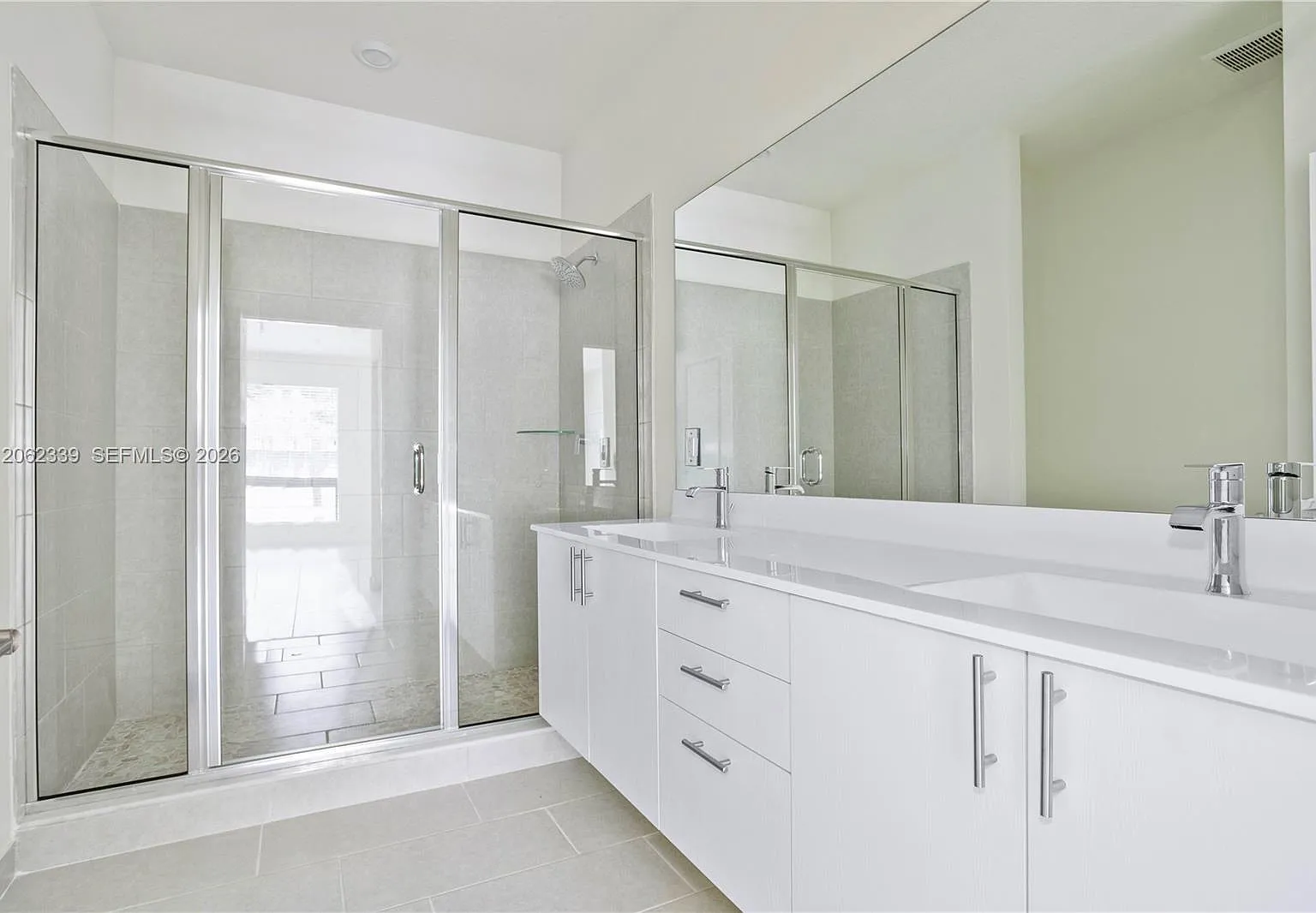 2 bed, 2.5 bath, 1120 sqft, $2,600 — Photo 4